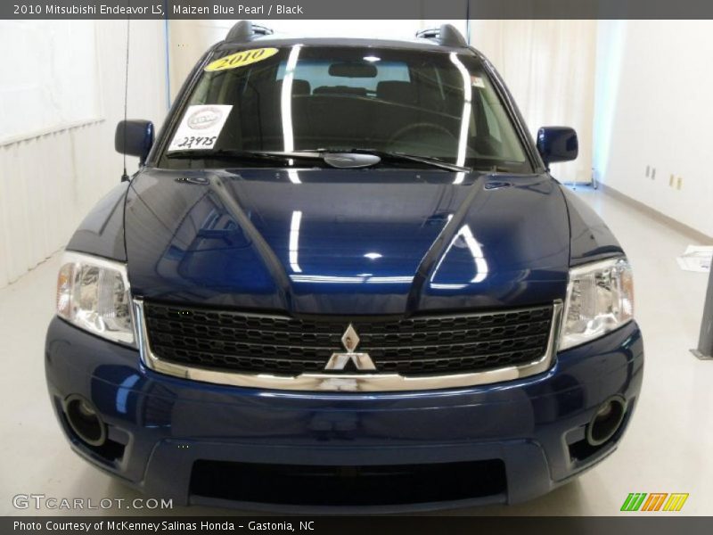 Maizen Blue Pearl / Black 2010 Mitsubishi Endeavor LS