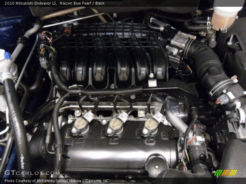 Maizen Blue Pearl / Black 2010 Mitsubishi Endeavor LS