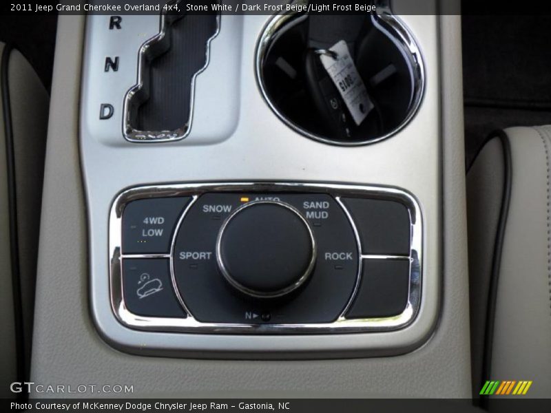 Stone White / Dark Frost Beige/Light Frost Beige 2011 Jeep Grand Cherokee Overland 4x4
