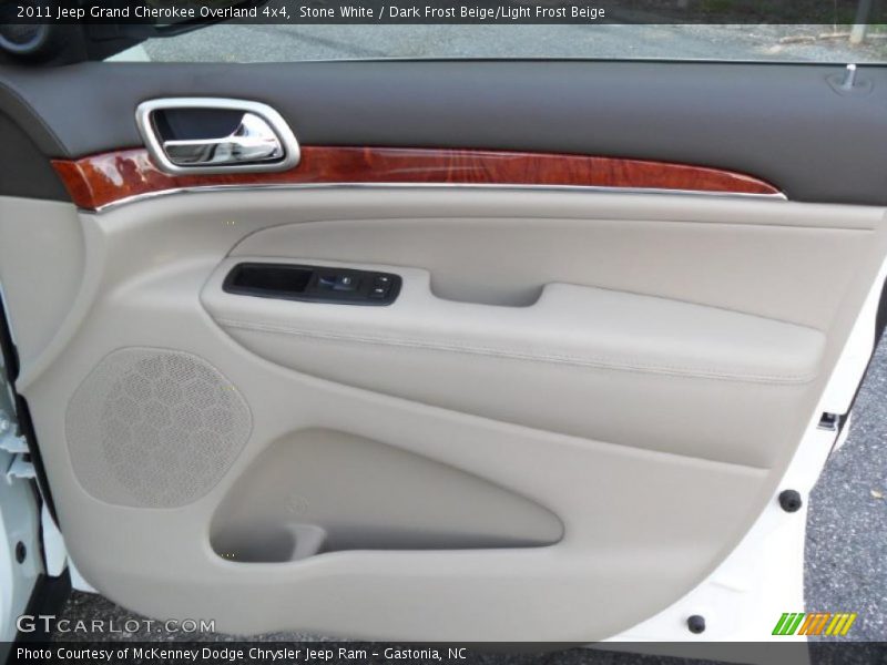 Stone White / Dark Frost Beige/Light Frost Beige 2011 Jeep Grand Cherokee Overland 4x4