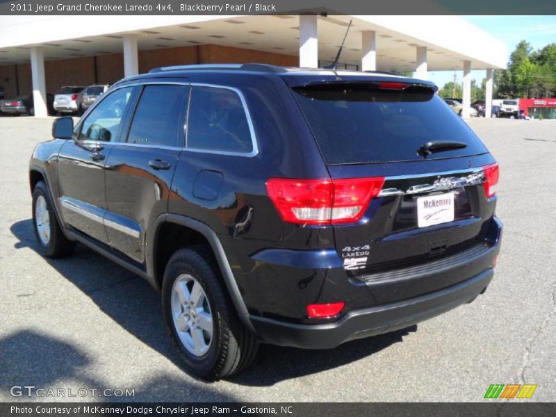 Blackberry Pearl / Black 2011 Jeep Grand Cherokee Laredo 4x4