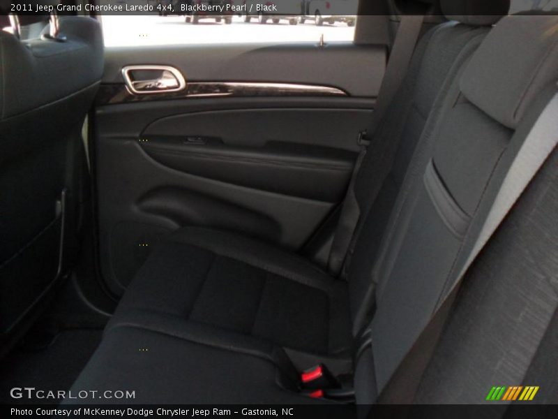 Blackberry Pearl / Black 2011 Jeep Grand Cherokee Laredo 4x4