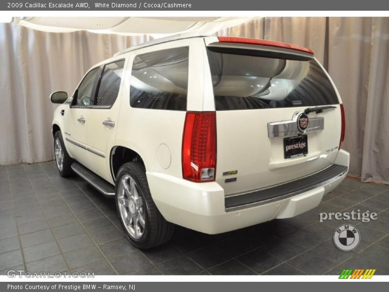 White Diamond / Cocoa/Cashmere 2009 Cadillac Escalade AWD