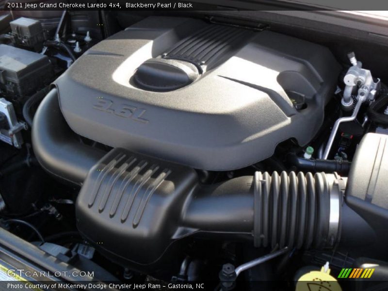 Blackberry Pearl / Black 2011 Jeep Grand Cherokee Laredo 4x4