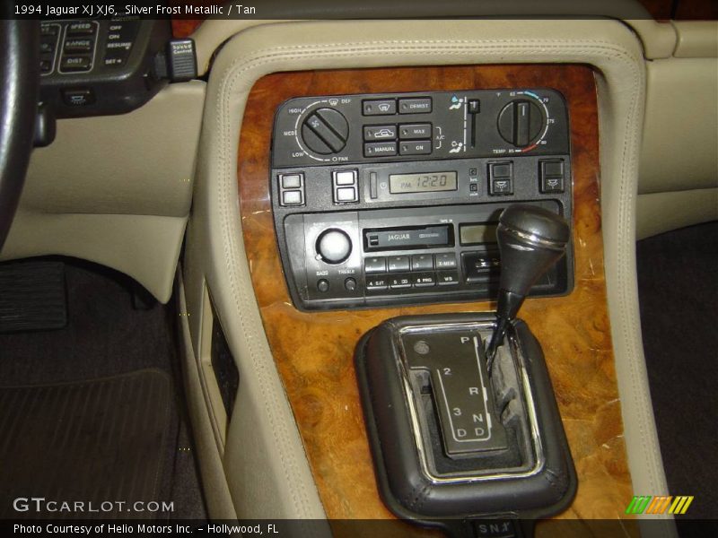 Silver Frost Metallic / Tan 1994 Jaguar XJ XJ6