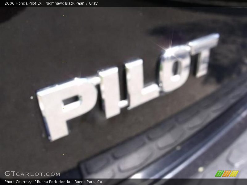 Nighthawk Black Pearl / Gray 2006 Honda Pilot LX