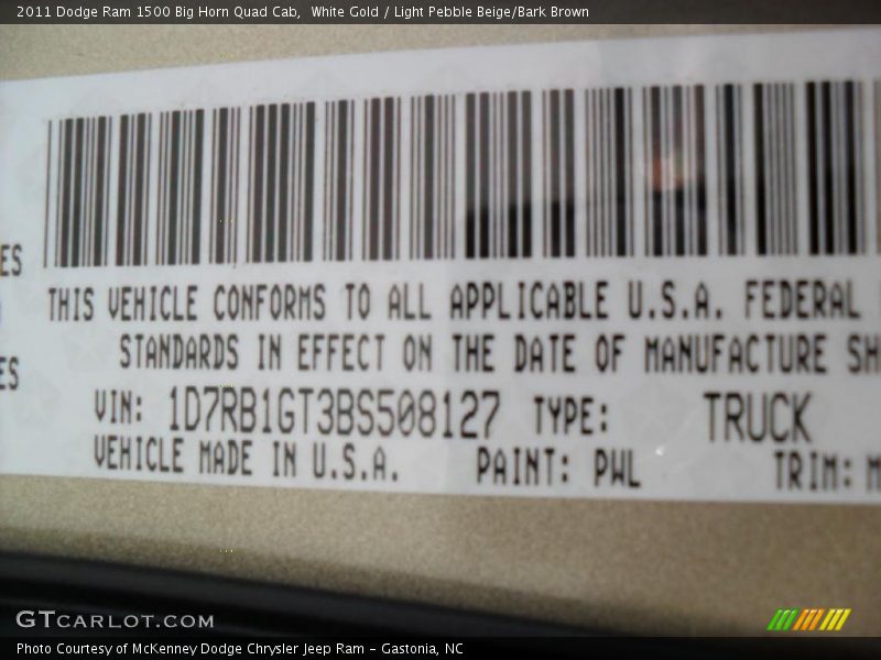 White Gold / Light Pebble Beige/Bark Brown 2011 Dodge Ram 1500 Big Horn Quad Cab