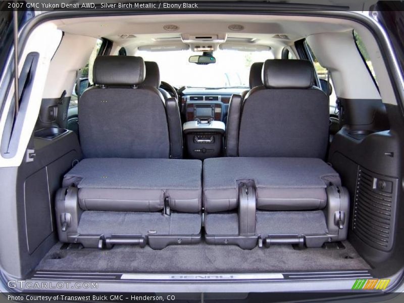 Silver Birch Metallic / Ebony Black 2007 GMC Yukon Denali AWD