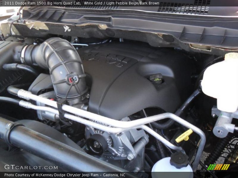 White Gold / Light Pebble Beige/Bark Brown 2011 Dodge Ram 1500 Big Horn Quad Cab