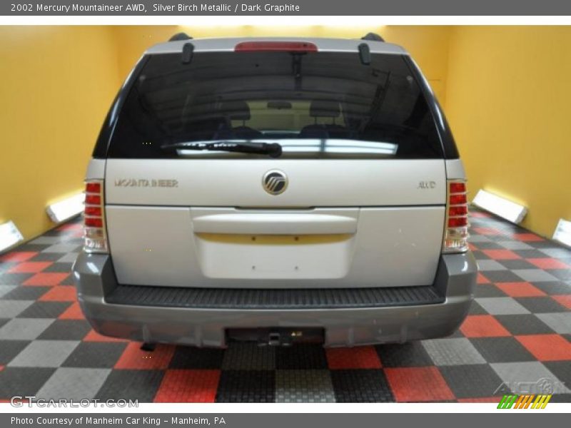 Silver Birch Metallic / Dark Graphite 2002 Mercury Mountaineer AWD