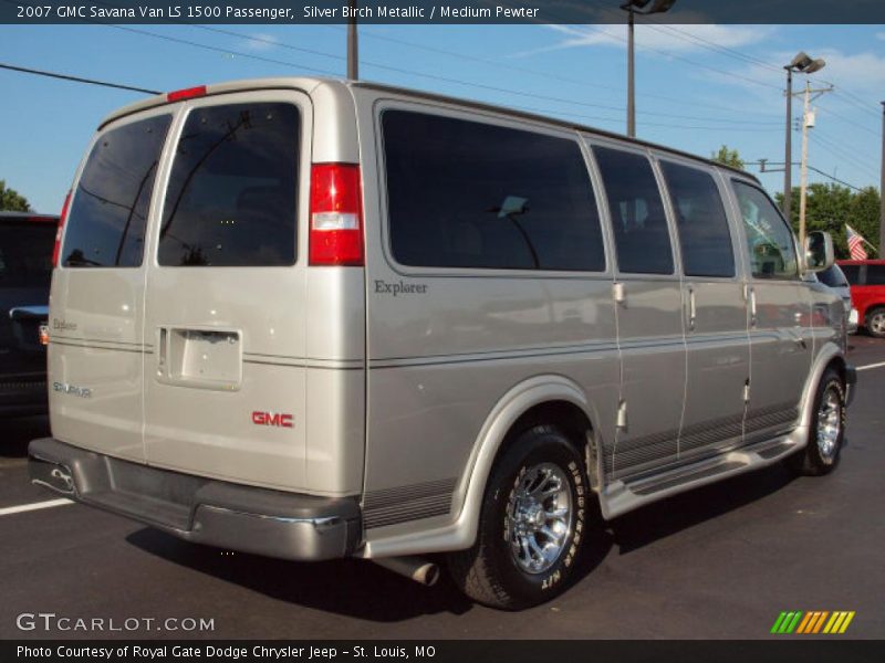 Silver Birch Metallic / Medium Pewter 2007 GMC Savana Van LS 1500 Passenger