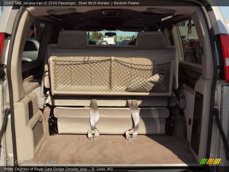 Silver Birch Metallic / Medium Pewter 2007 GMC Savana Van LS 1500 Passenger
