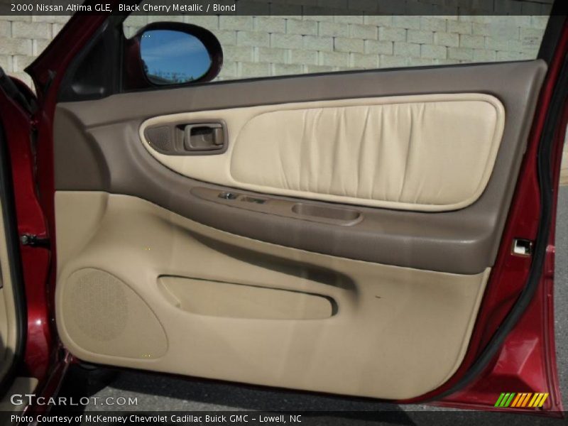 Black Cherry Metallic / Blond 2000 Nissan Altima GLE
