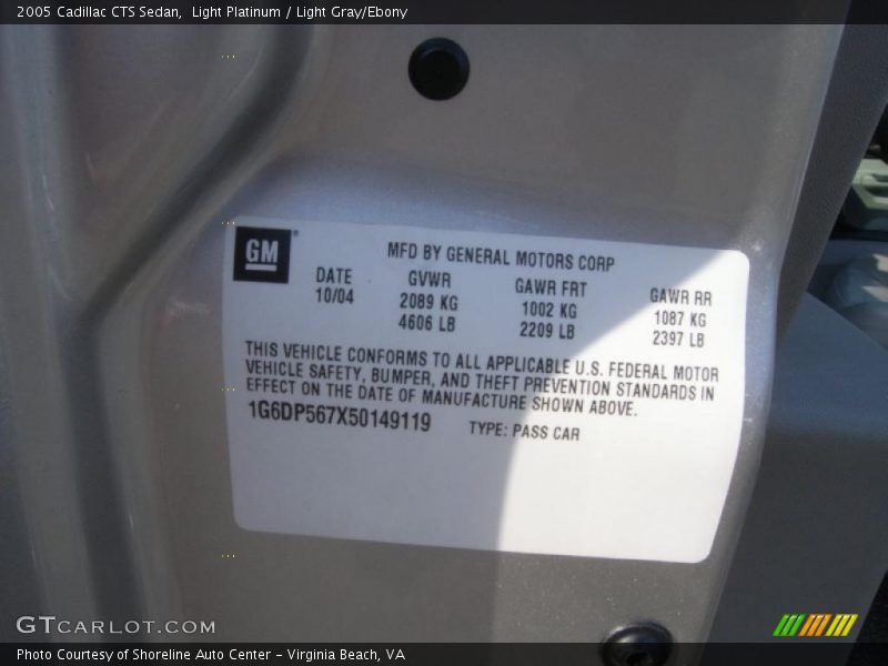 Light Platinum / Light Gray/Ebony 2005 Cadillac CTS Sedan