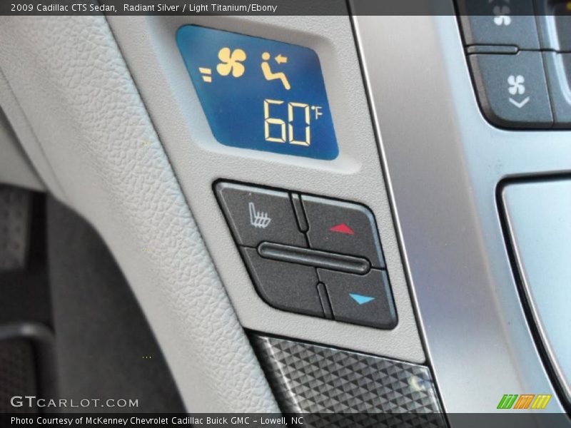 Radiant Silver / Light Titanium/Ebony 2009 Cadillac CTS Sedan
