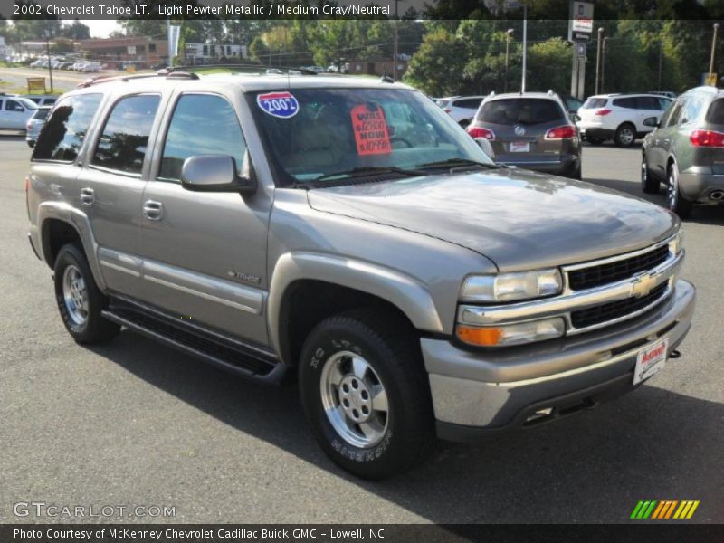 Light Pewter Metallic / Medium Gray/Neutral 2002 Chevrolet Tahoe LT