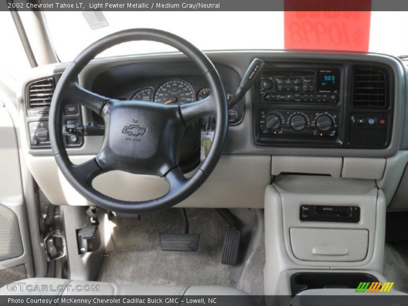 Light Pewter Metallic / Medium Gray/Neutral 2002 Chevrolet Tahoe LT