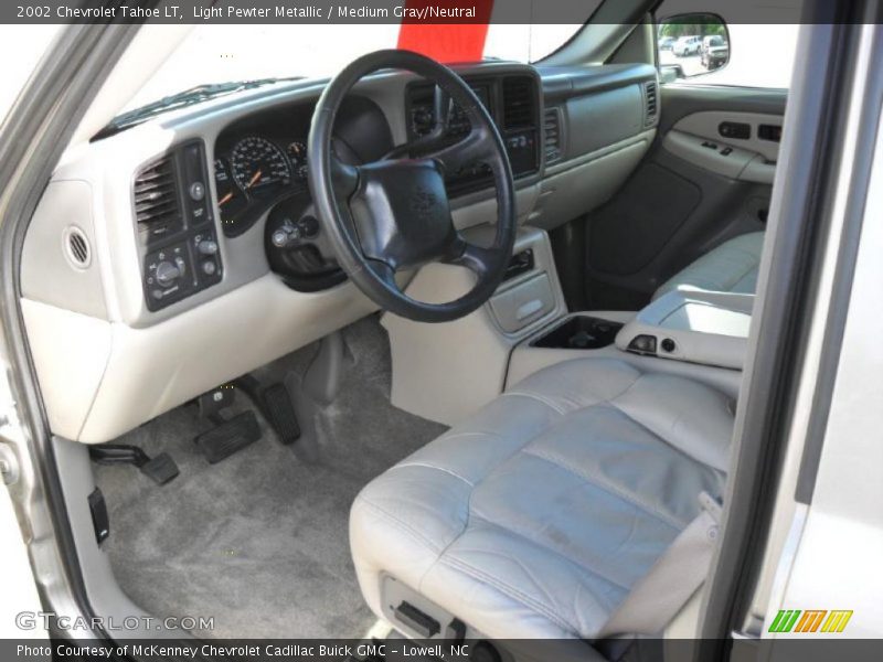 Light Pewter Metallic / Medium Gray/Neutral 2002 Chevrolet Tahoe LT