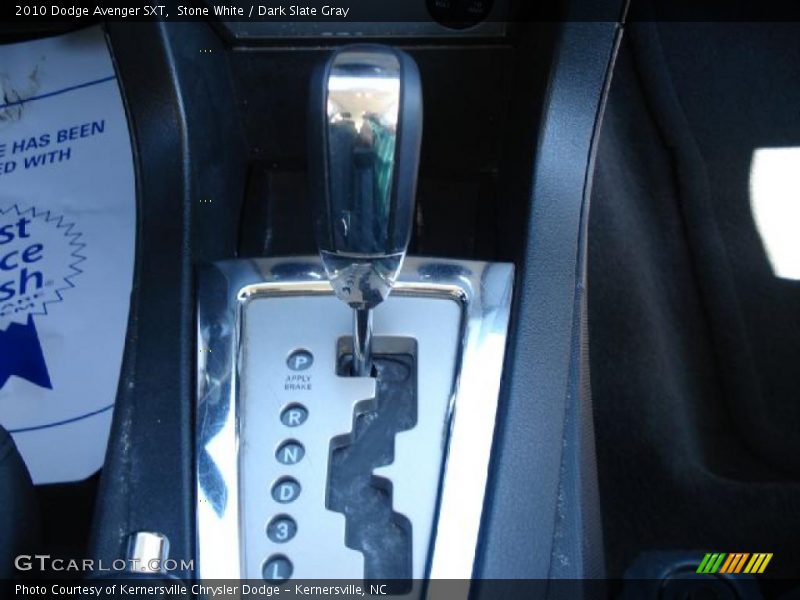 Stone White / Dark Slate Gray 2010 Dodge Avenger SXT
