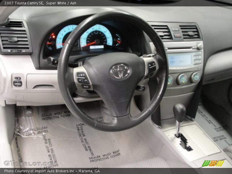 Super White / Ash 2007 Toyota Camry SE