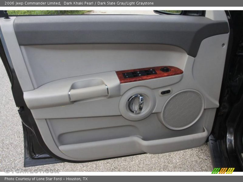 Dark Khaki Pearl / Dark Slate Gray/Light Graystone 2006 Jeep Commander Limited