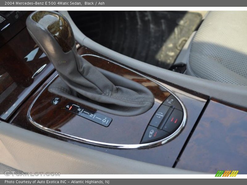 Black / Ash 2004 Mercedes-Benz E 500 4Matic Sedan