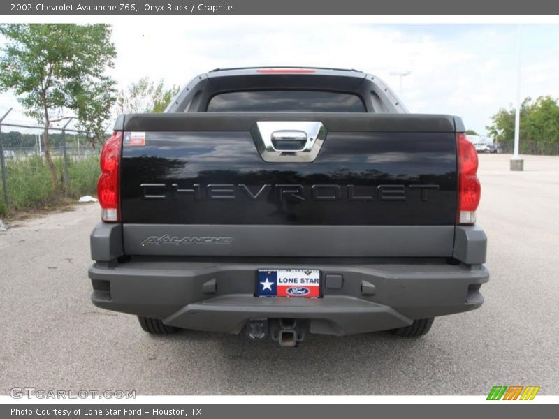 Onyx Black / Graphite 2002 Chevrolet Avalanche Z66
