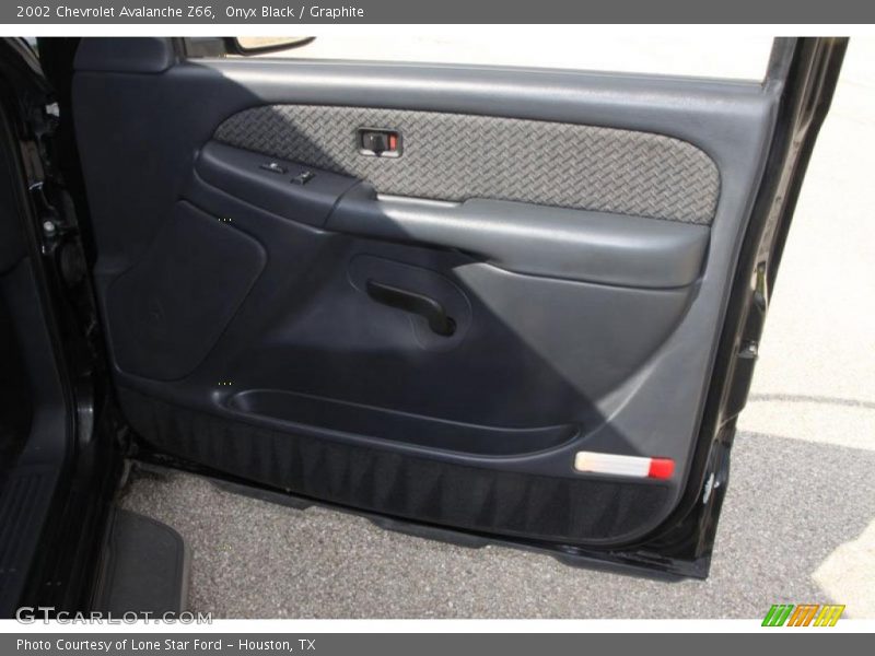 Onyx Black / Graphite 2002 Chevrolet Avalanche Z66