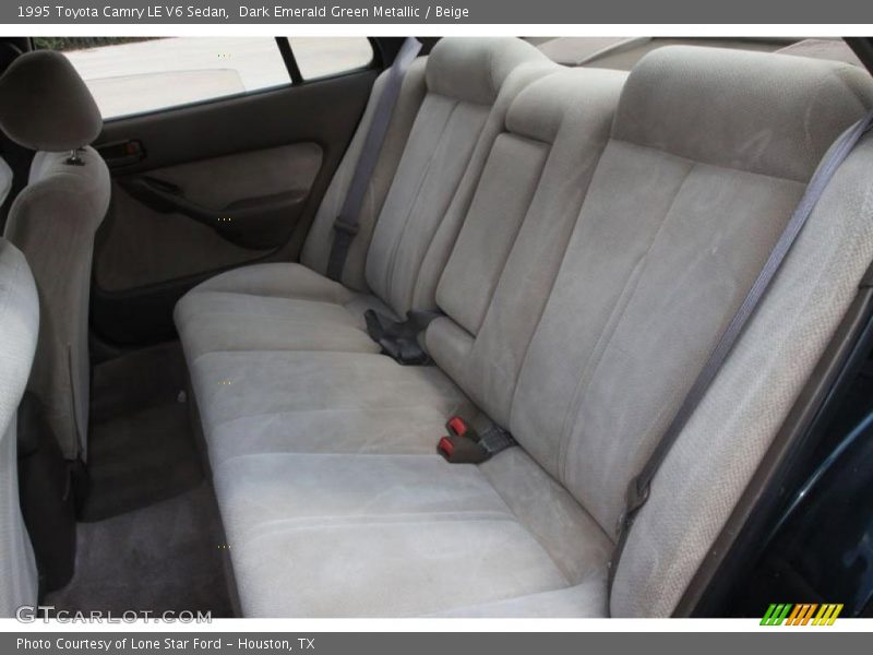 Dark Emerald Green Metallic / Beige 1995 Toyota Camry LE V6 Sedan