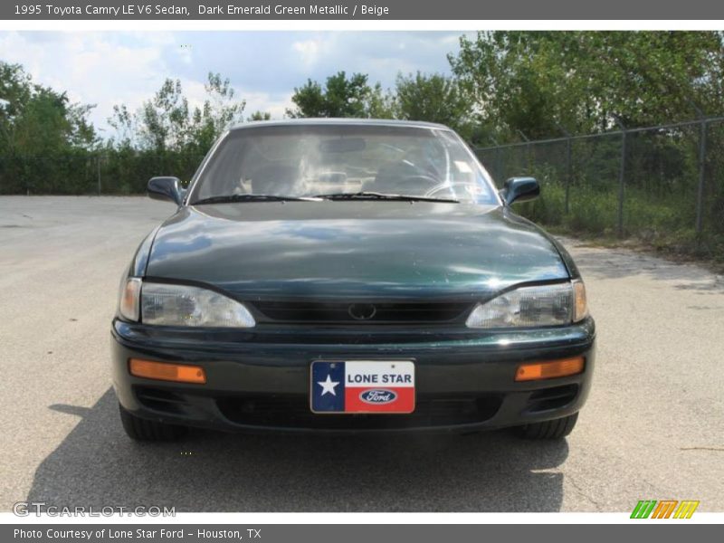 Dark Emerald Green Metallic / Beige 1995 Toyota Camry LE V6 Sedan