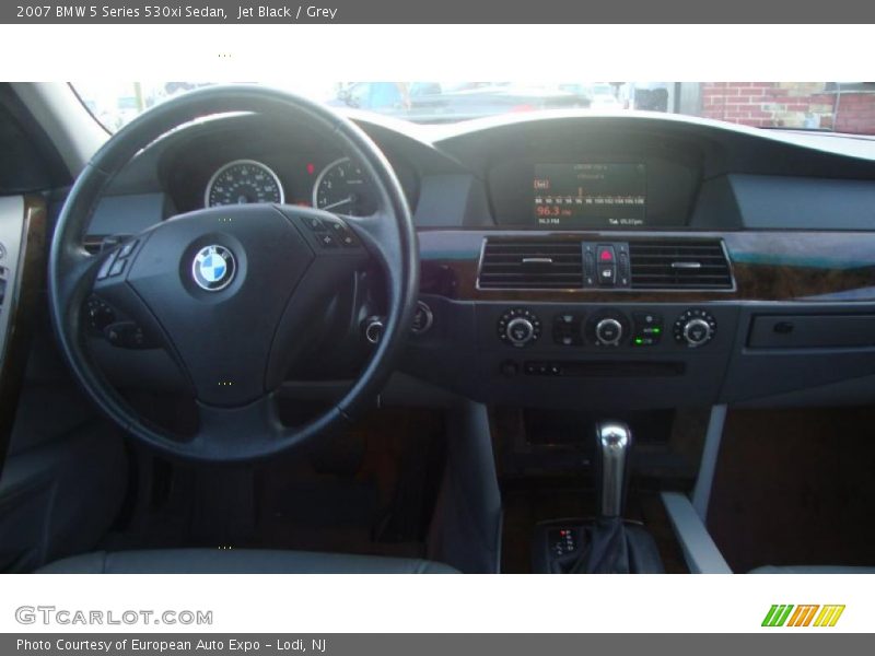 Jet Black / Grey 2007 BMW 5 Series 530xi Sedan