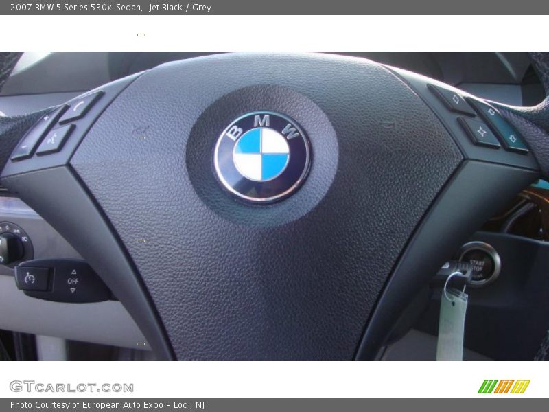 Jet Black / Grey 2007 BMW 5 Series 530xi Sedan
