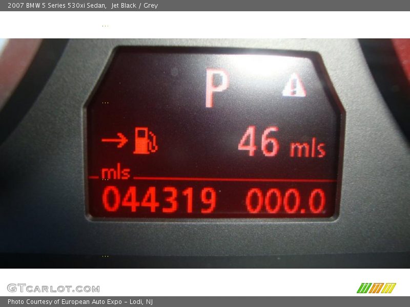 Jet Black / Grey 2007 BMW 5 Series 530xi Sedan