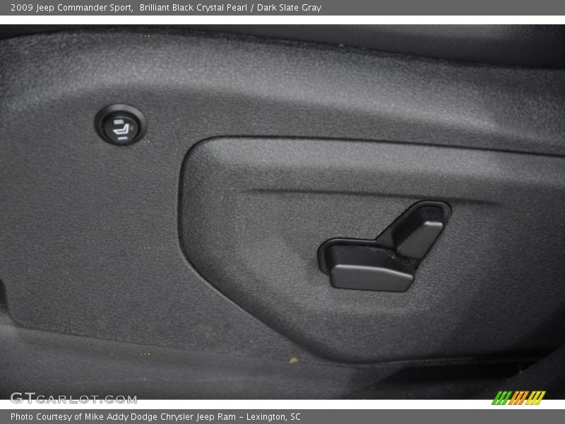 Brilliant Black Crystal Pearl / Dark Slate Gray 2009 Jeep Commander Sport
