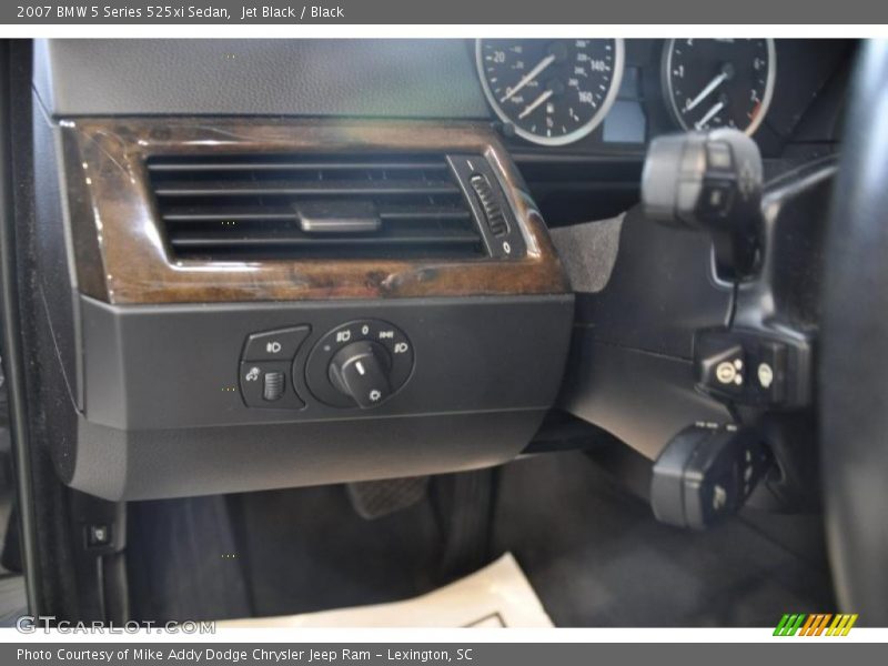 Jet Black / Black 2007 BMW 5 Series 525xi Sedan