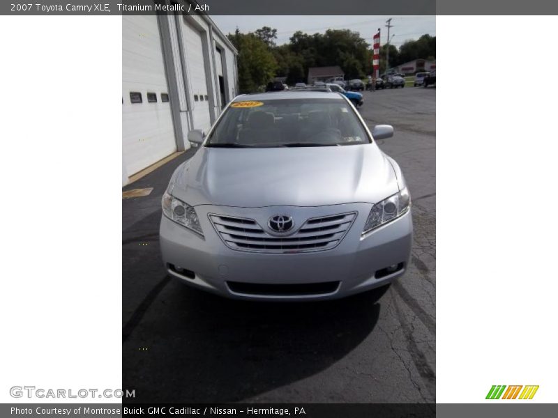 Titanium Metallic / Ash 2007 Toyota Camry XLE