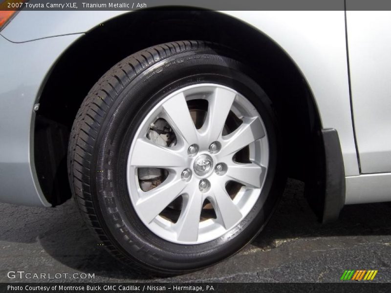 Titanium Metallic / Ash 2007 Toyota Camry XLE