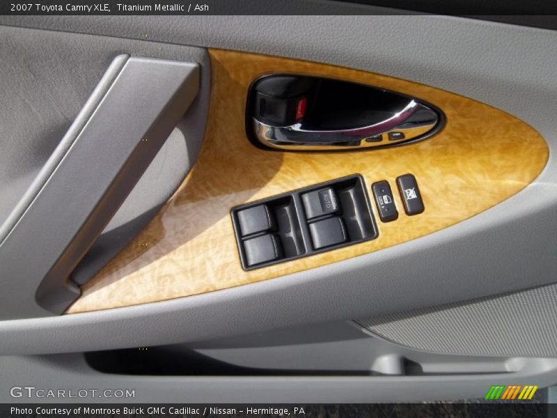 Titanium Metallic / Ash 2007 Toyota Camry XLE