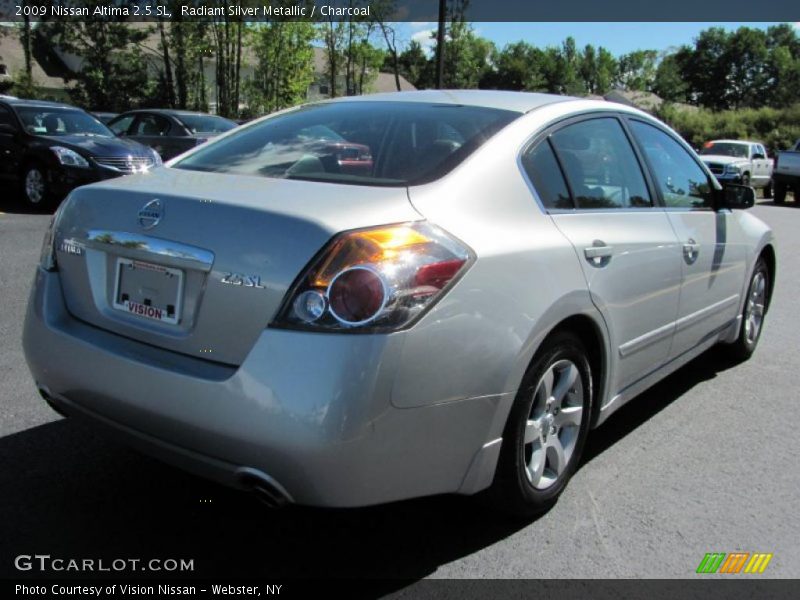 Radiant Silver Metallic / Charcoal 2009 Nissan Altima 2.5 SL