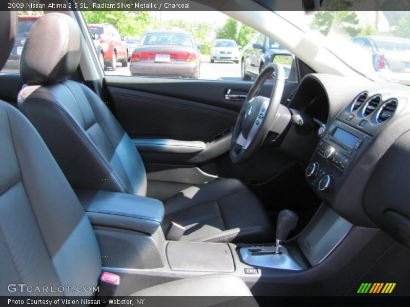 Radiant Silver Metallic / Charcoal 2009 Nissan Altima 2.5 SL