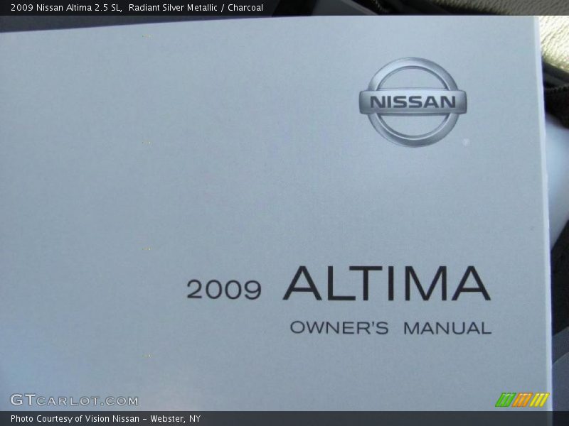 Radiant Silver Metallic / Charcoal 2009 Nissan Altima 2.5 SL