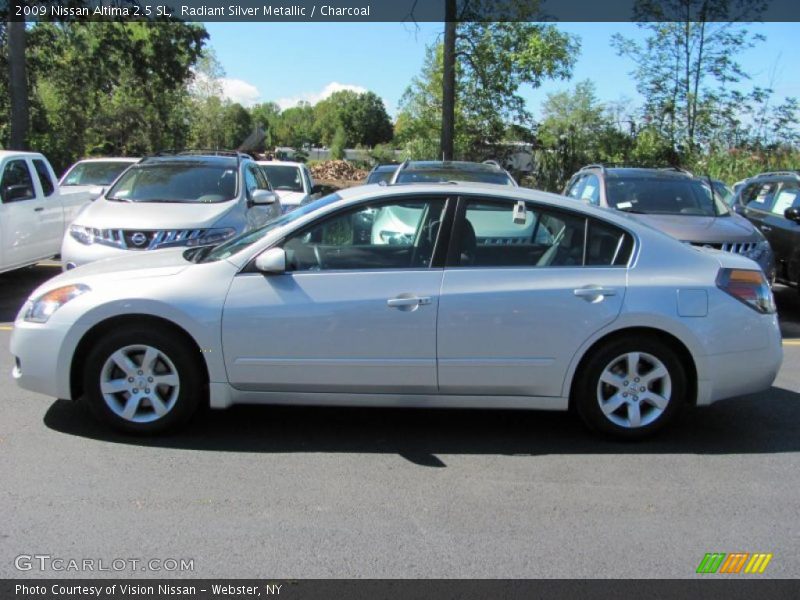 Radiant Silver Metallic / Charcoal 2009 Nissan Altima 2.5 SL