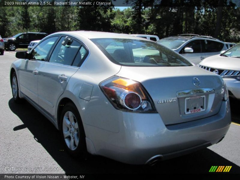 Radiant Silver Metallic / Charcoal 2009 Nissan Altima 2.5 SL