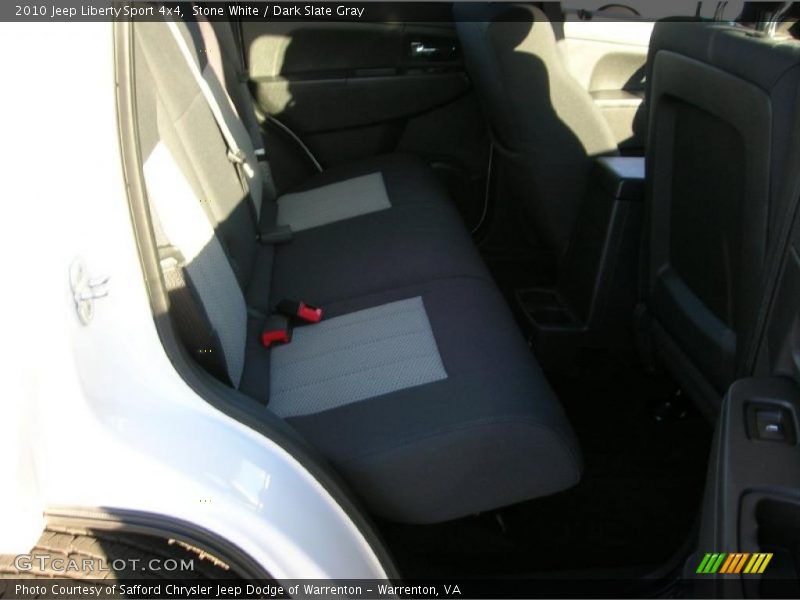 Stone White / Dark Slate Gray 2010 Jeep Liberty Sport 4x4