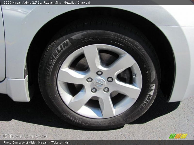 Radiant Silver Metallic / Charcoal 2009 Nissan Altima 2.5 SL