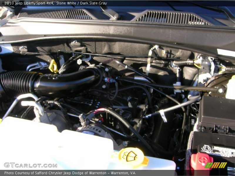 Stone White / Dark Slate Gray 2010 Jeep Liberty Sport 4x4