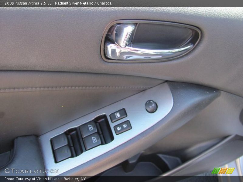 Radiant Silver Metallic / Charcoal 2009 Nissan Altima 2.5 SL