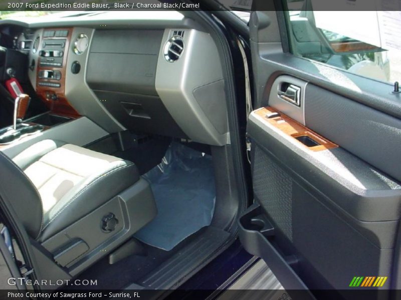 Black / Charcoal Black/Camel 2007 Ford Expedition Eddie Bauer