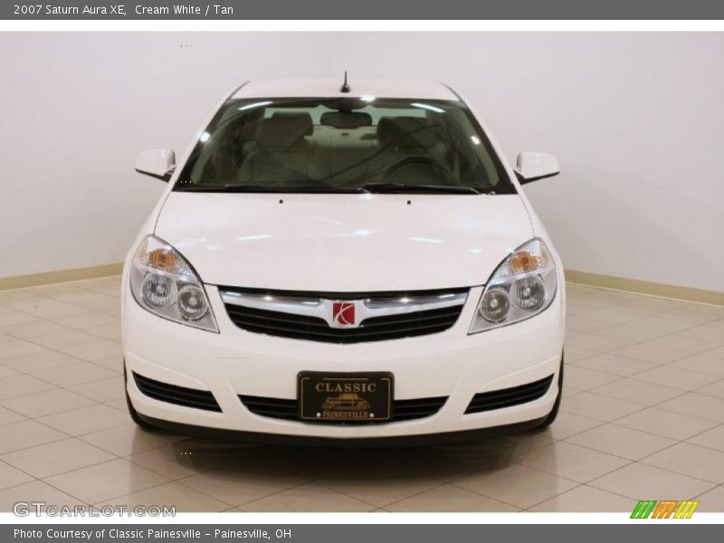 Cream White / Tan 2007 Saturn Aura XE