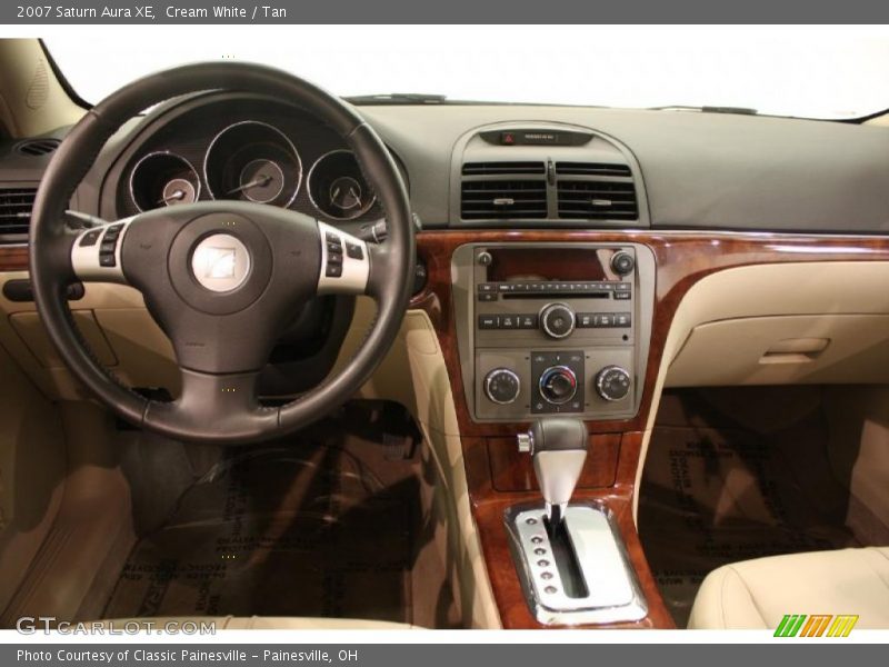 Cream White / Tan 2007 Saturn Aura XE